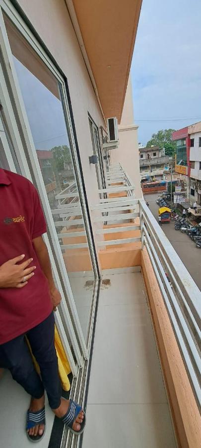 Hotel Aaditya Palace Bhusāwal Eksteriør bilde