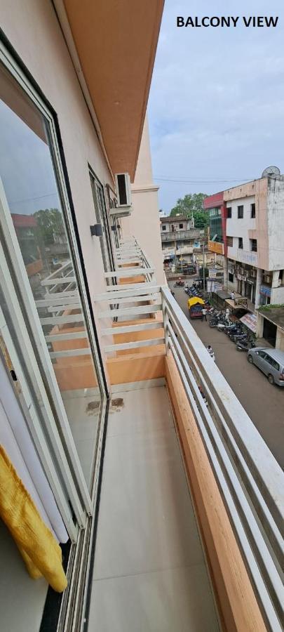 Hotel Aaditya Palace Bhusāwal Eksteriør bilde